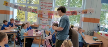 692cc95a-aea5-4a19-83f3-86933e2dddb1